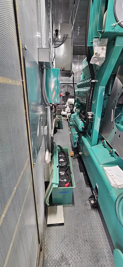Used Cummins C2000N6CB 480V Gas Generator Set 65dBA at 23ft Enclosure