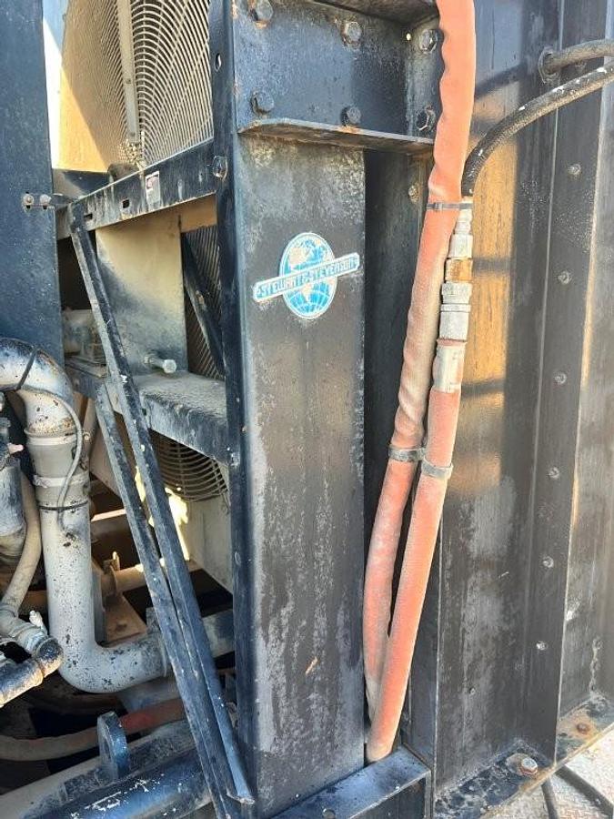 Used 1500KW MTU HYUNDAI HFC7632 Generator 