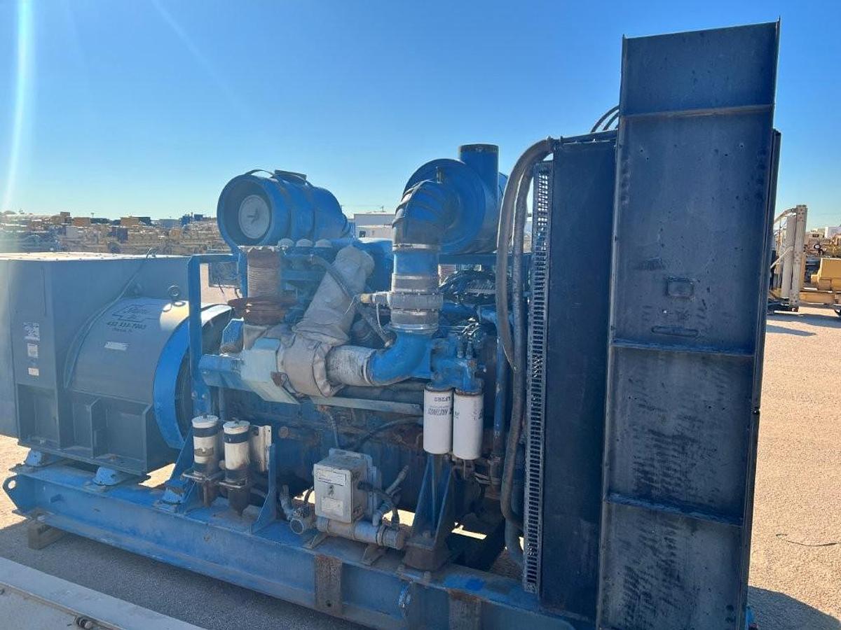 Used 50kW Detroit MTU 16V2000 Engine Baylor 1050kW AC Generator