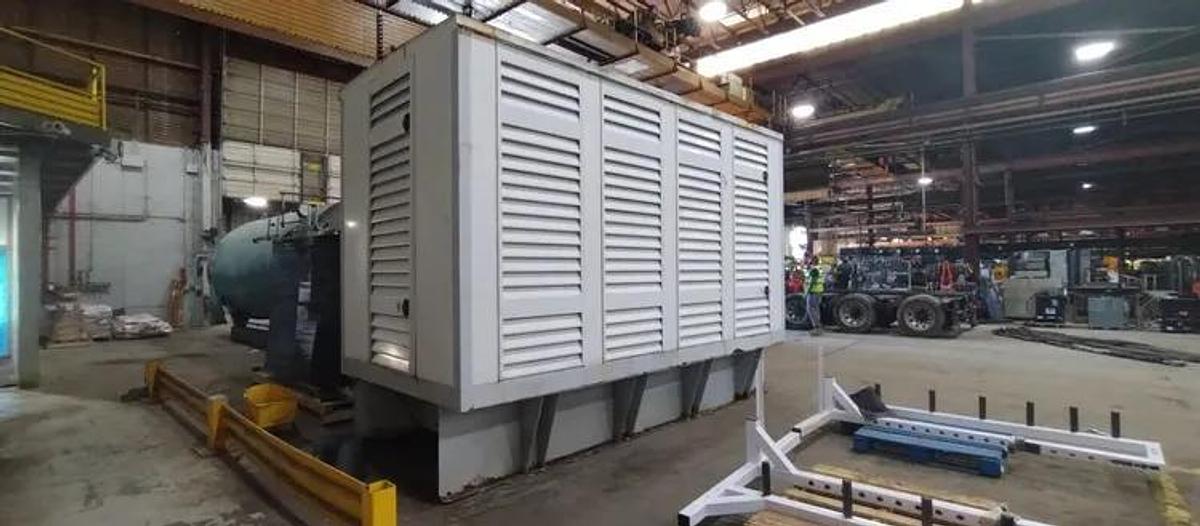 Used Cummins 600kW Diesel Generator 600DFGB