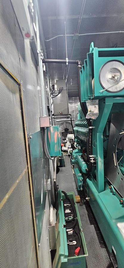 Used Cummins C2000N6CB 480V Gas Generator Set 65dBA at 23ft Enclosure