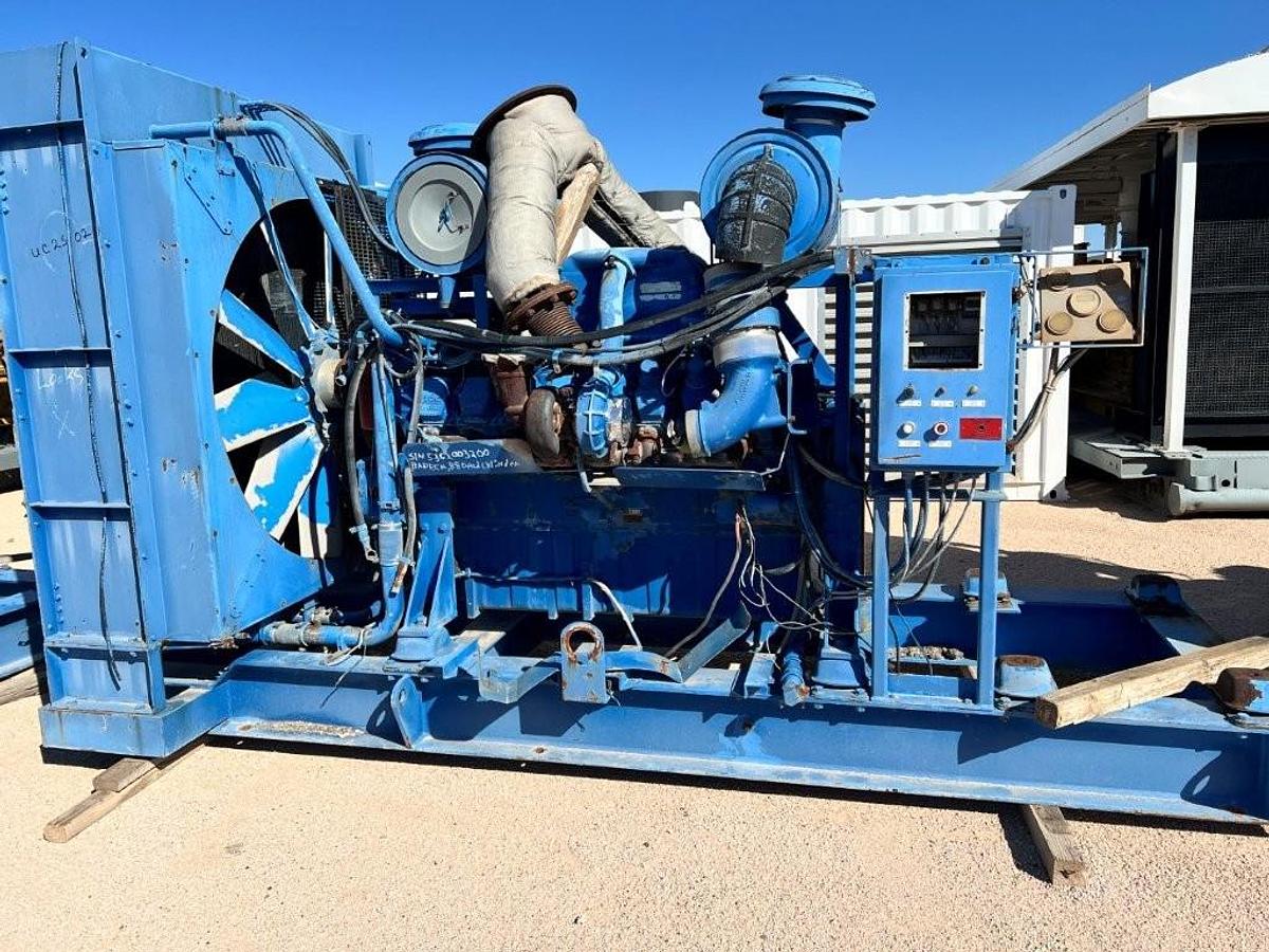 Used DETROIT MTU 16V2000 Diesel Engine Core for parts or rebuild