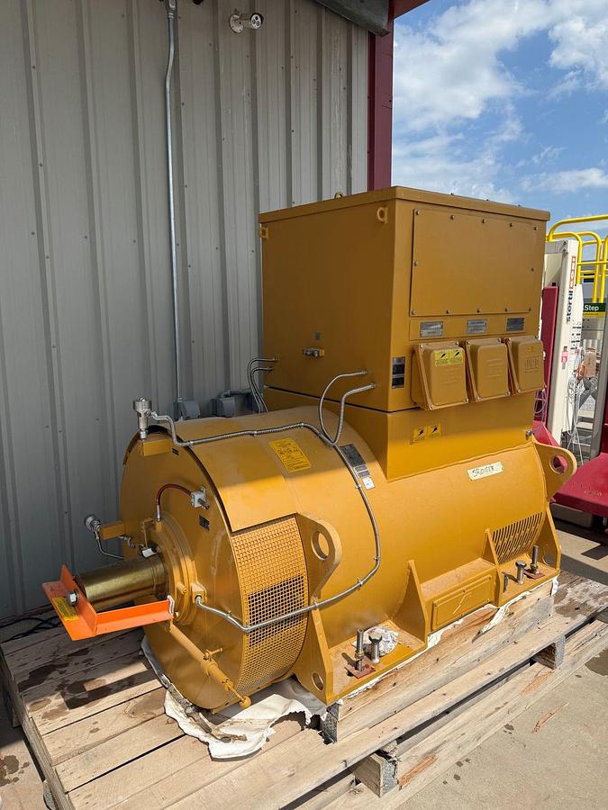 2023 Caterpillar 3512C HD