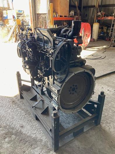 2001 Cummins 8.1 Liter