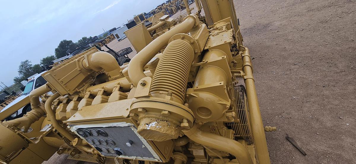 Used 1990 Caterpillar G3516 4160 volt good running high hour take outs