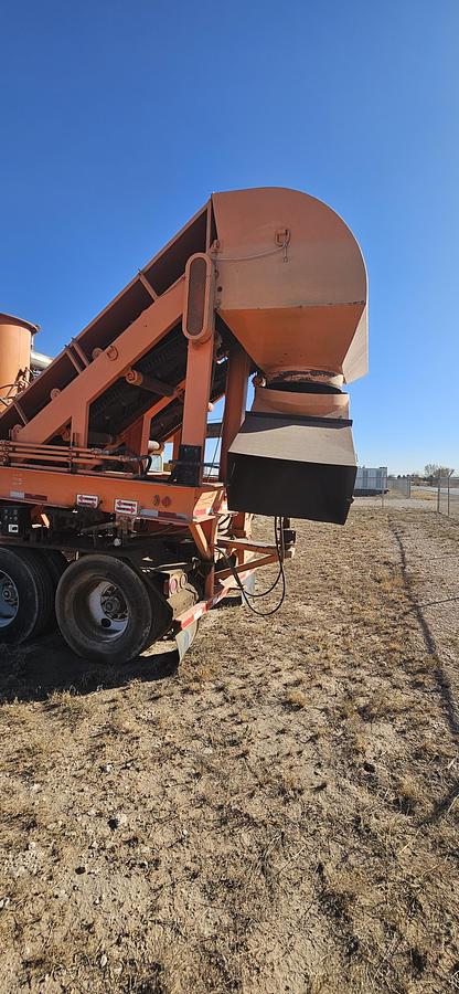 Used Cummins Dual Belt Sand Conveyor Low Hours