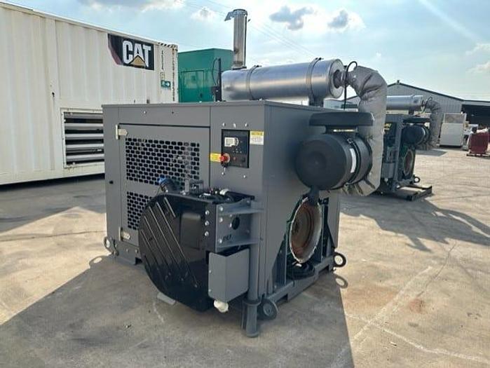 2018 Volvo TAD842VE  282HP