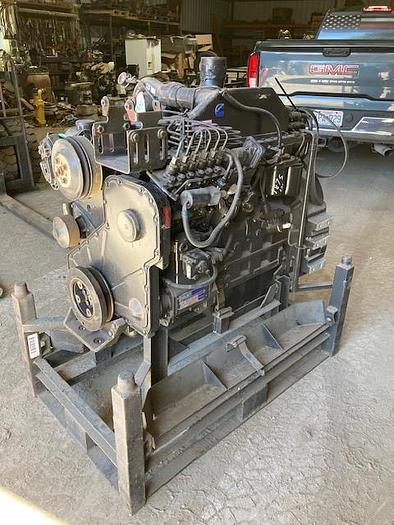 2001 Cummins 8.1 Liter