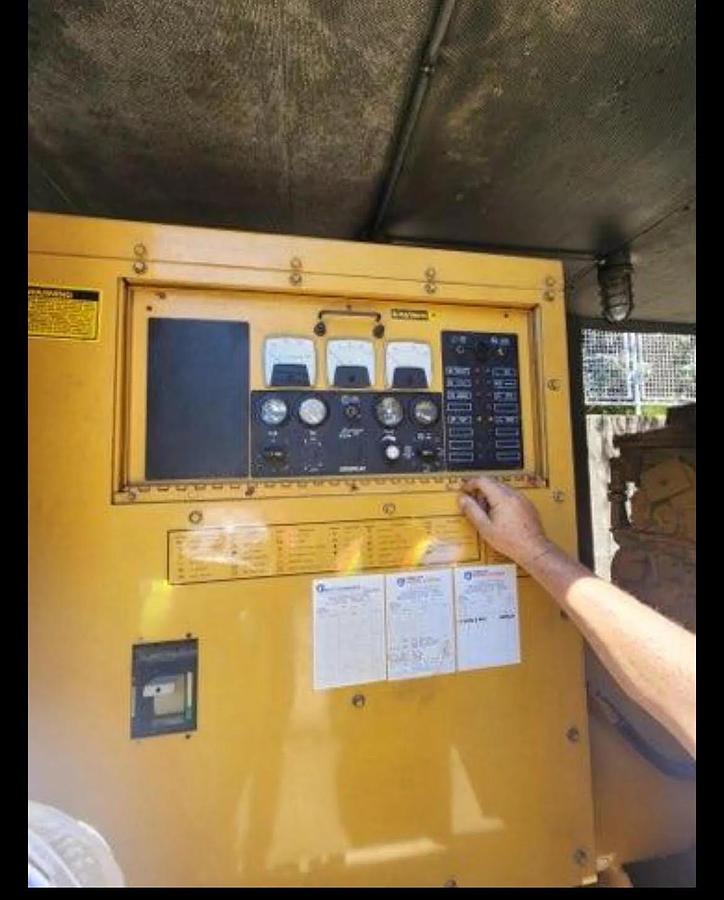 Used 400kW Caterpillar Generator
