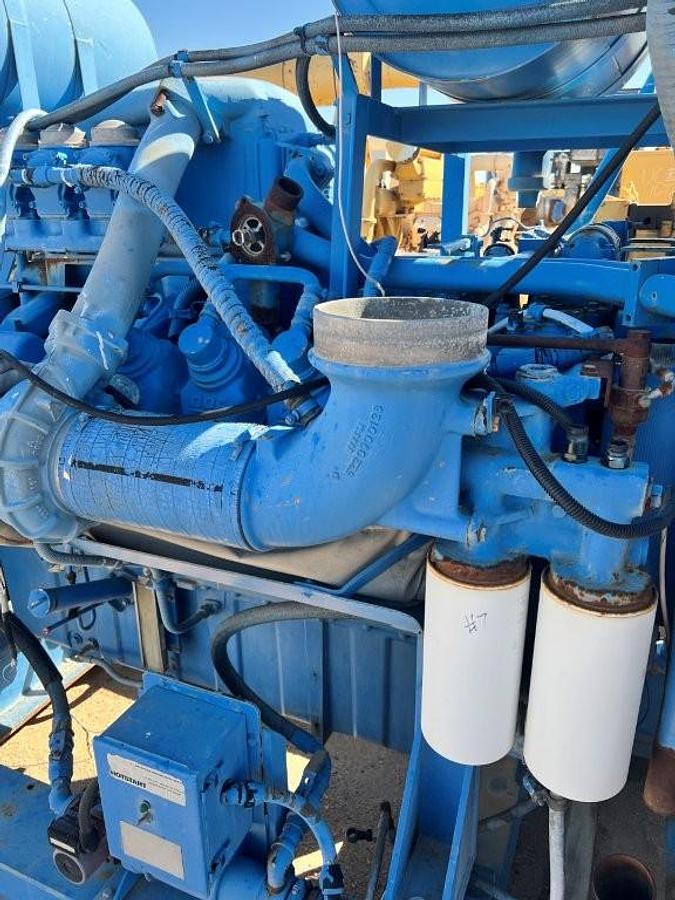 Used DETROIT MTU 16V2000 Diesel Core Engine with running generator