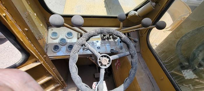 Used 1982 Grove Crane