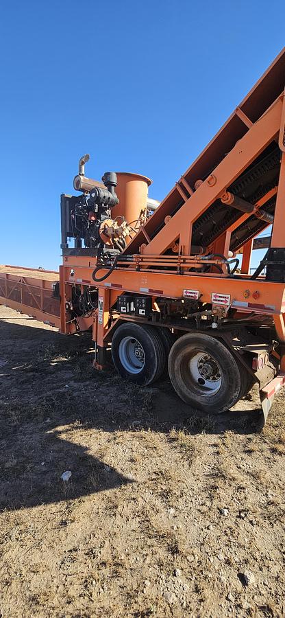 Used Cummins Dual Belt Sand Conveyor Low Hours