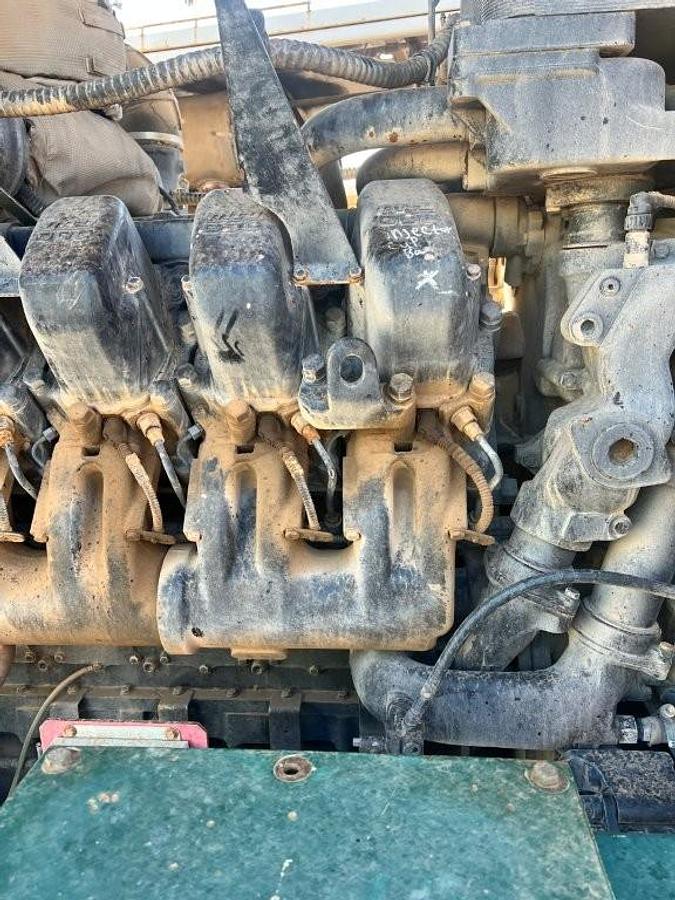 Used 1500KW MTU HYUNDAI HFC7632 Generator 