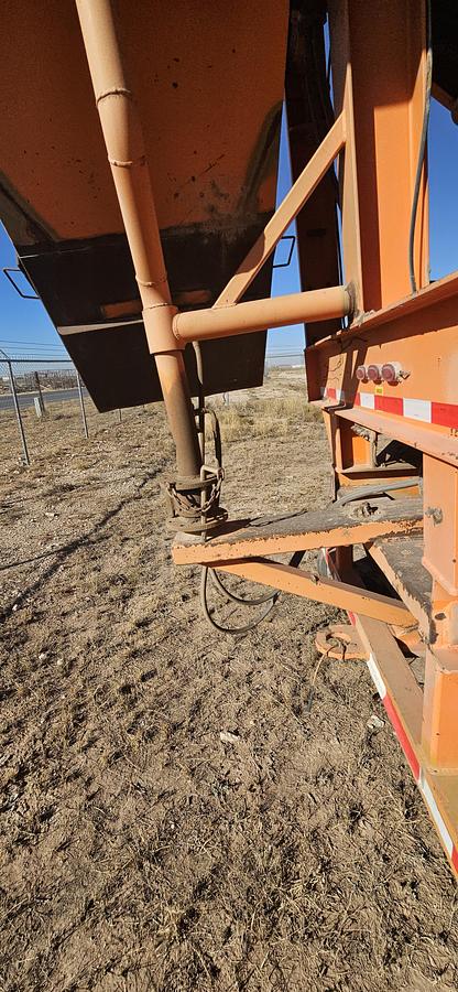 Used Cummins Dual Belt Sand Conveyor Low Hours