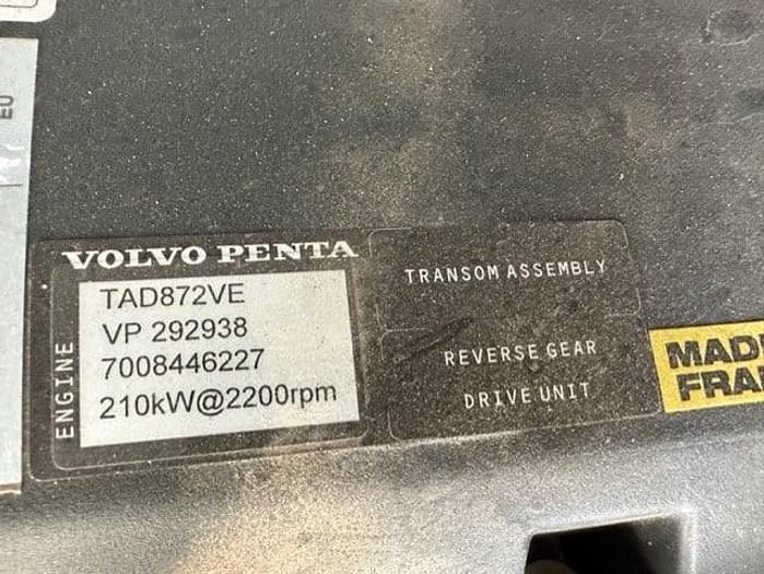 2018 Volvo TAD842VE  282HP