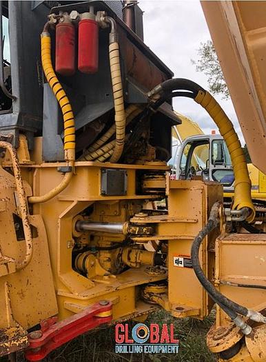 Used Item 0950 : John Deere 400C Off Road Dump Truck