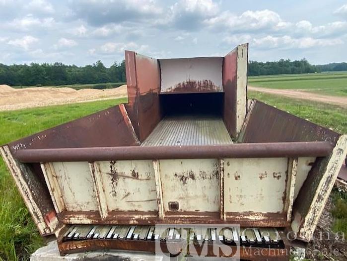 Used Meyer Model 4620 Walking Floor Bin