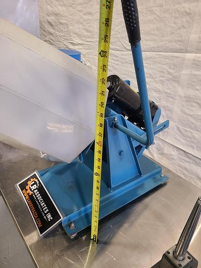 Used Parts Tumbler for Finishing & Deburring Metal or Plastic Parts.