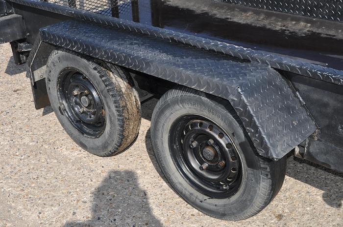 Used INDESPENSION 2.7 TONNE