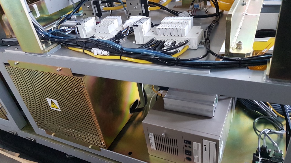 Used LINTEC RAD-2500F/12 AUTO WAFER MOUNTER SYSTEM