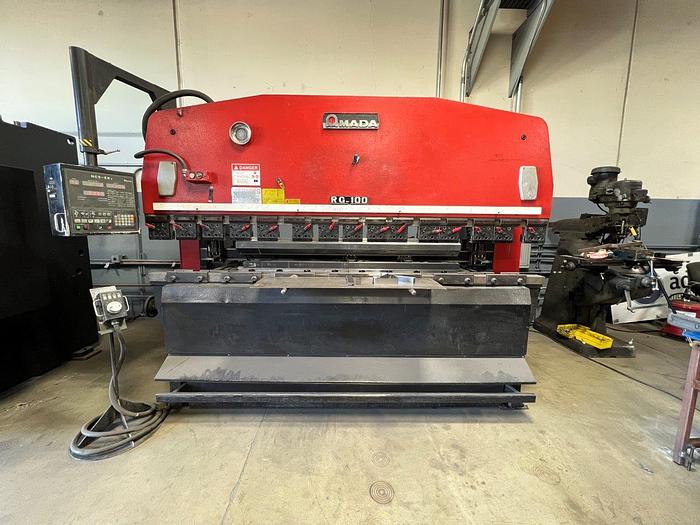 Used 1992 110 Ton Amada RG-100 CNC Press Brake