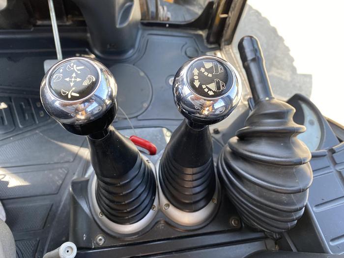 Usato 2009 JCB 4CX-4WS