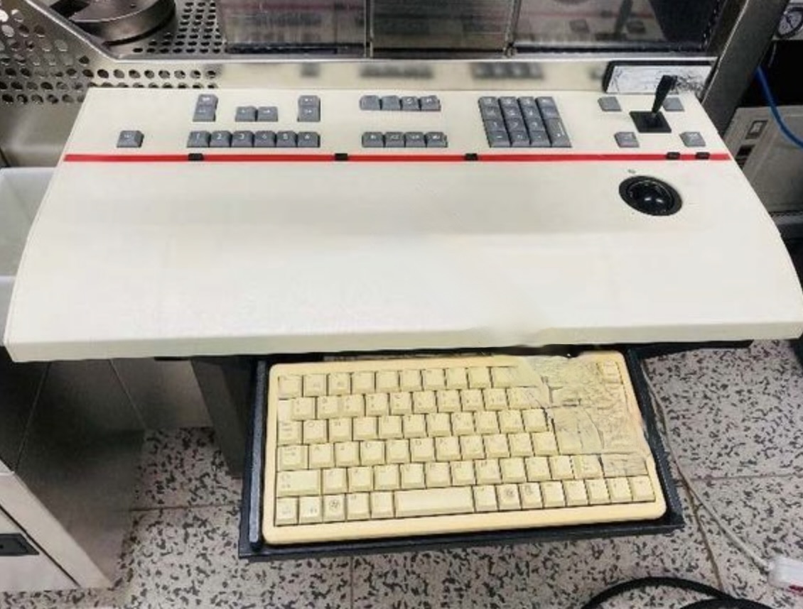 Used 1999 Leica IN3000