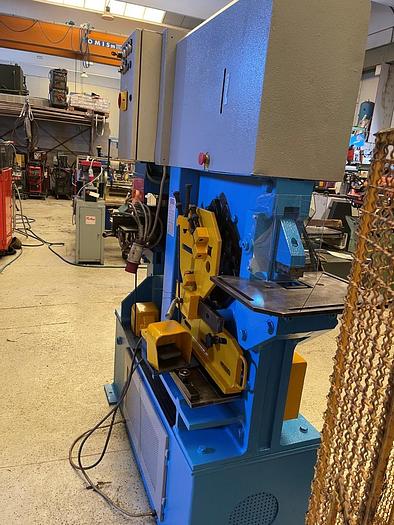 Usato PUNZONATRICE OMERA OM 70 HY