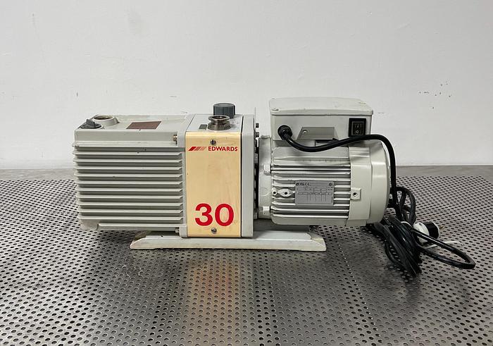 Used Edwards 30 E2M30 Rotary Vane Vacuum Pump 220/240V