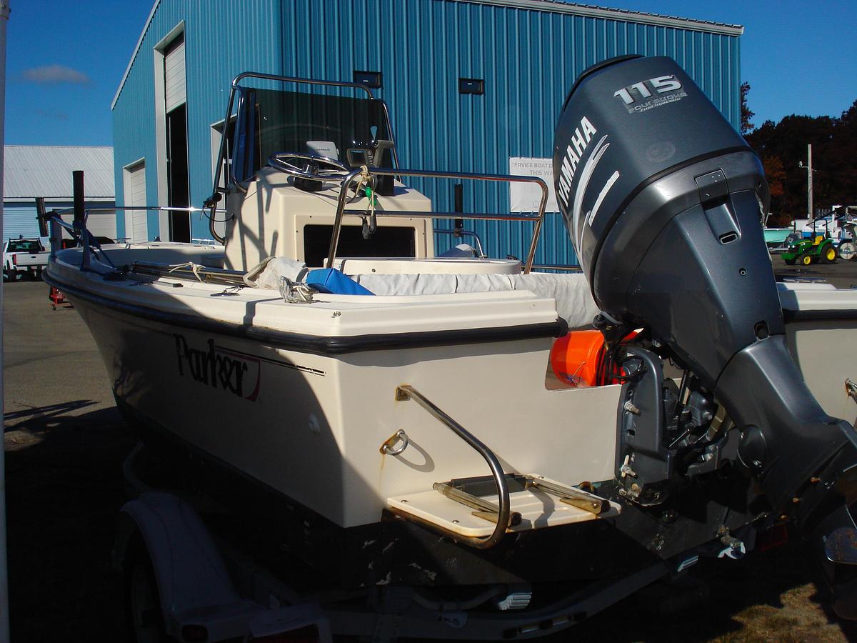 Used 2003 Parker 18 SE with Yamaha F115 , EZ Loader trailer