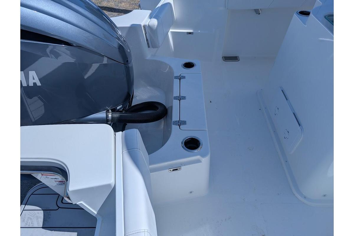 2025 Parker Offshore 2200 Center Console