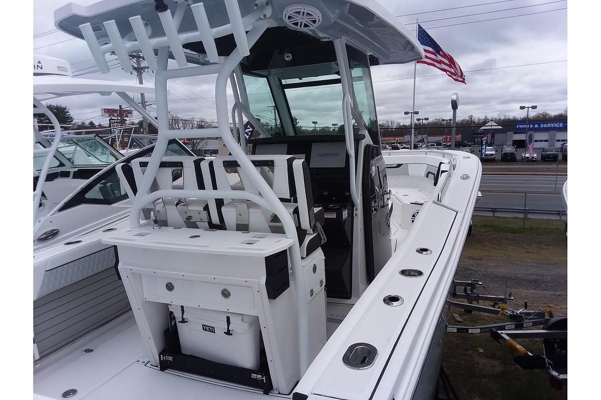 2024 Blackfin Boats 272 Center Console