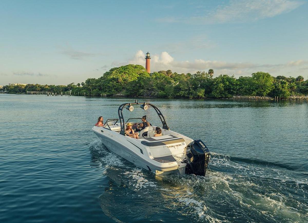 2026 Bayliner VR6 OB