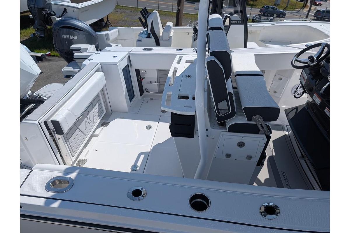 2024 Blackfin Boats 272 Center Console