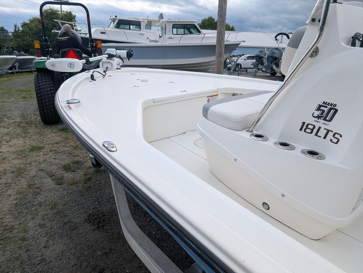 Used Mako 18LTS