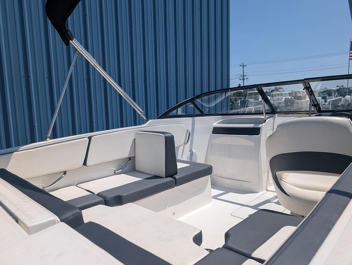 Used 2020 Bayliner VR4 OB