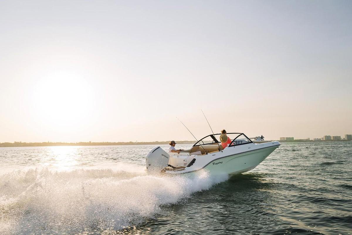 2025 Bayliner Trophy T22SC