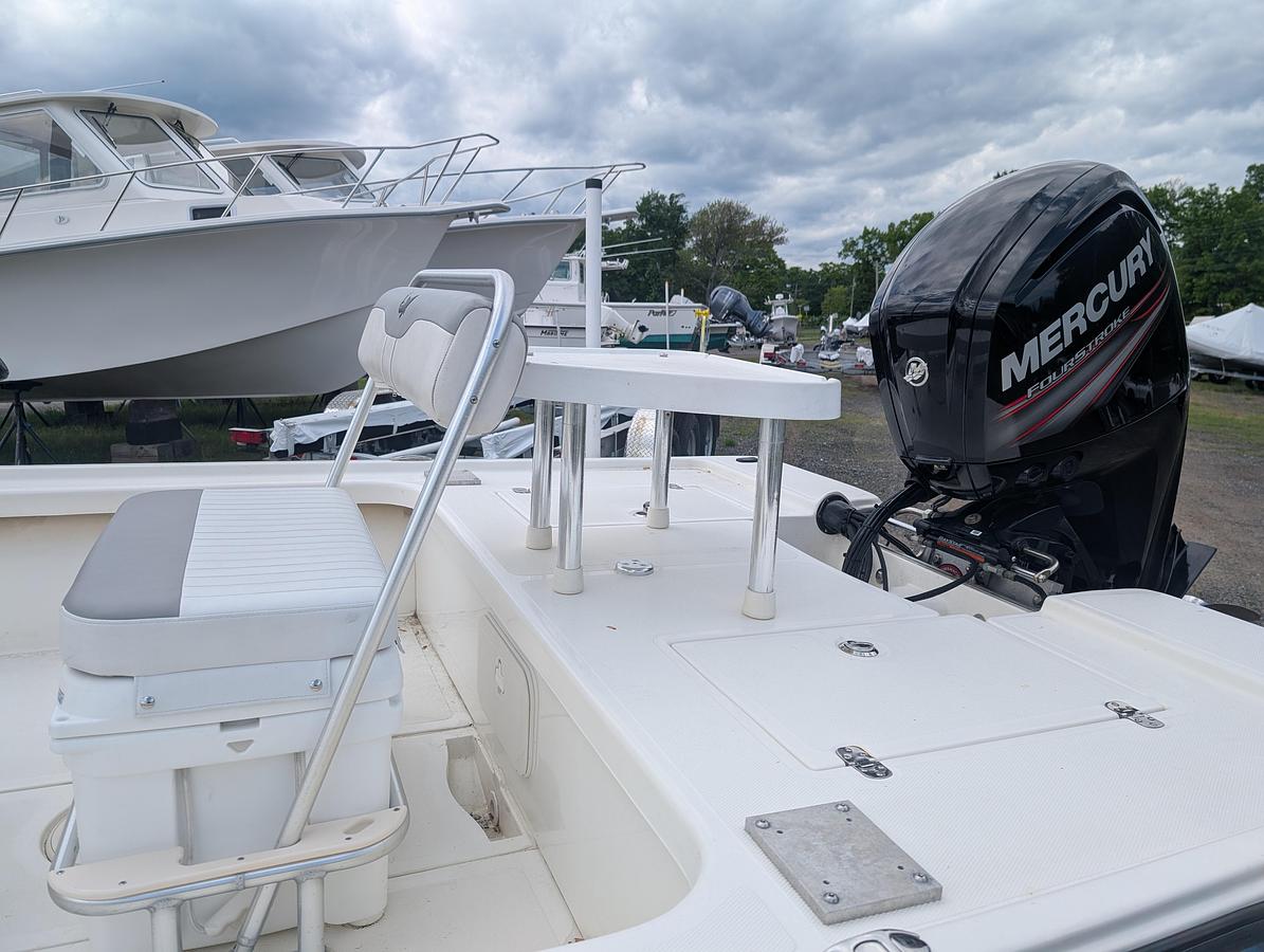 Used Mako 18LTS