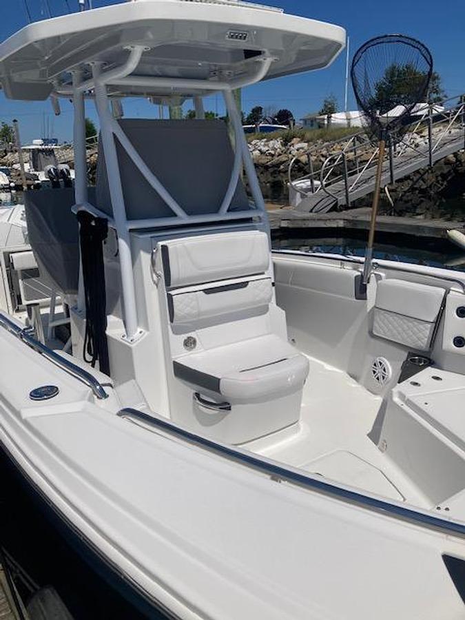 Used 2021 Blackfin 252 cc