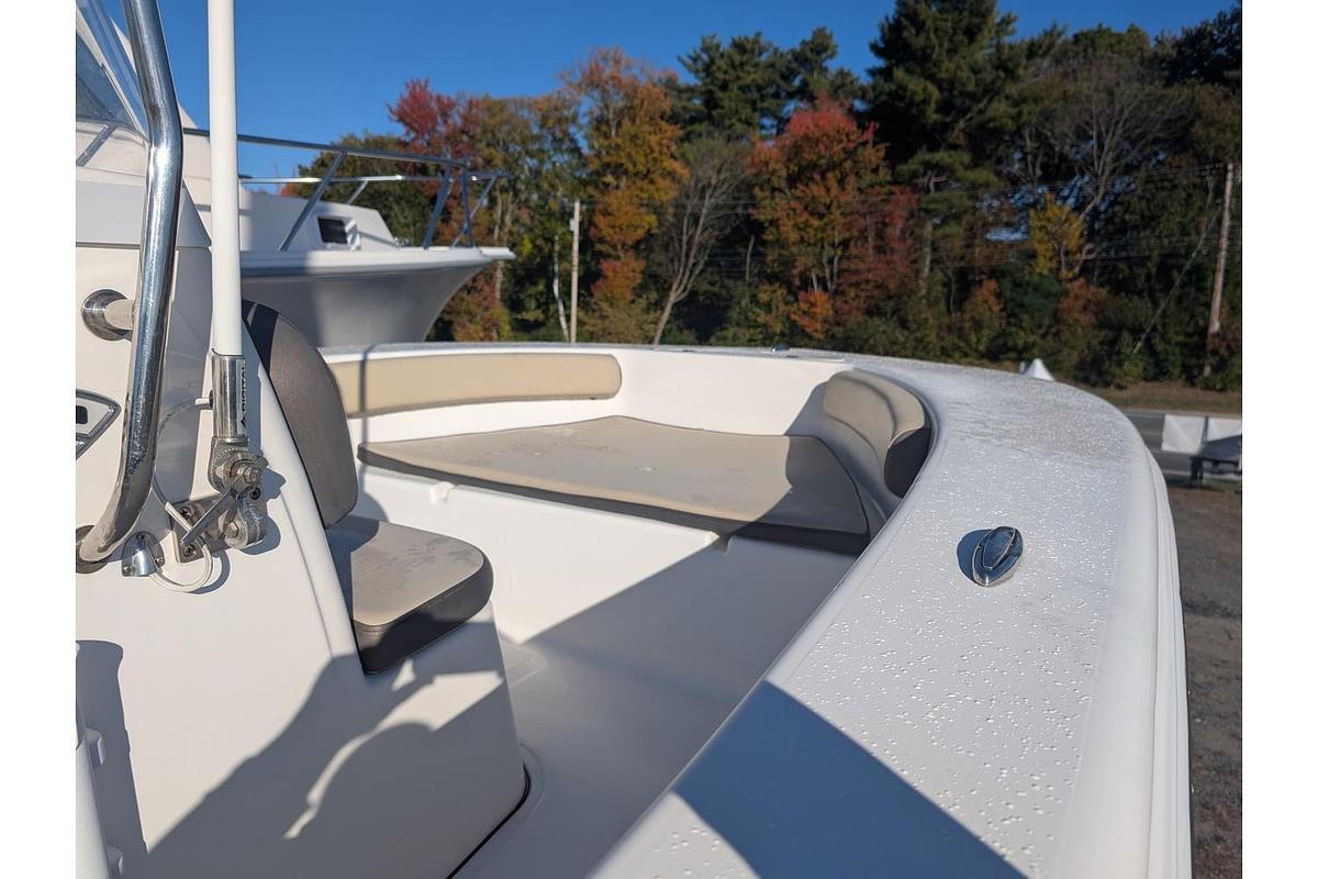 Used 2018 Tidewater Boats 180 Center Console