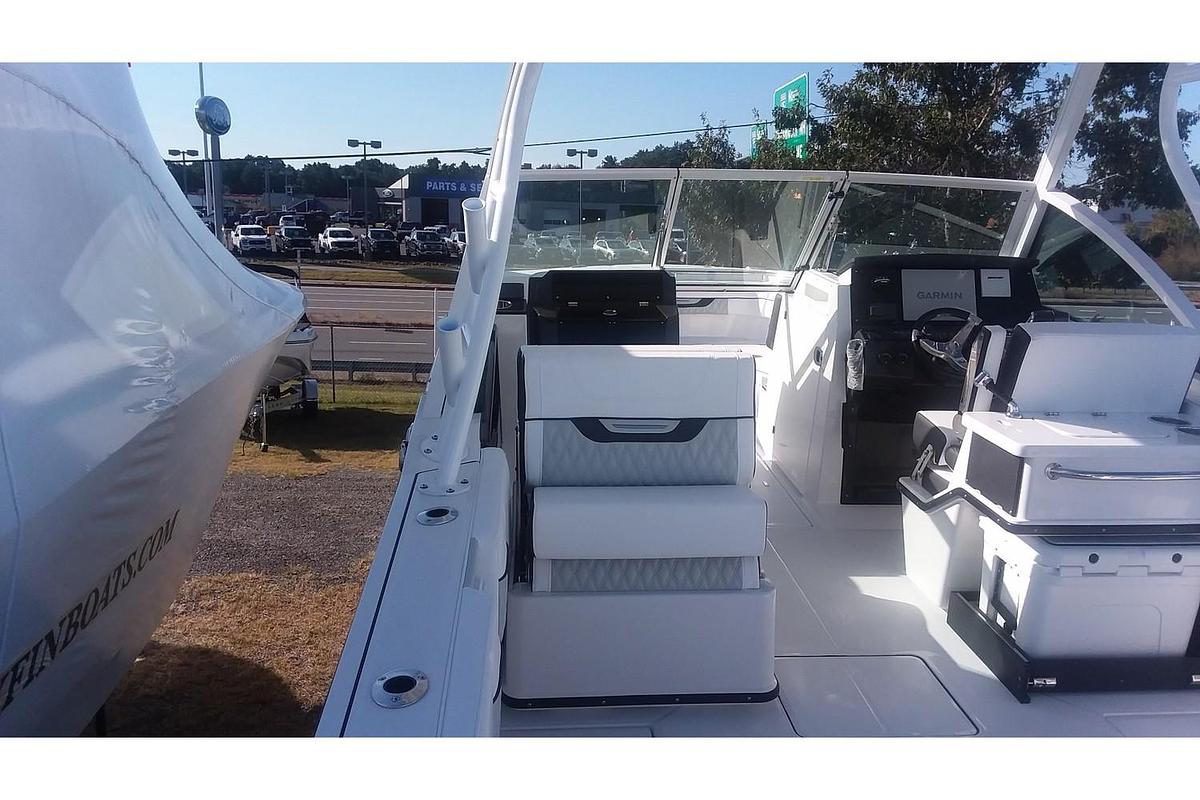 2024 Blackfin Boats 252 Dual Console