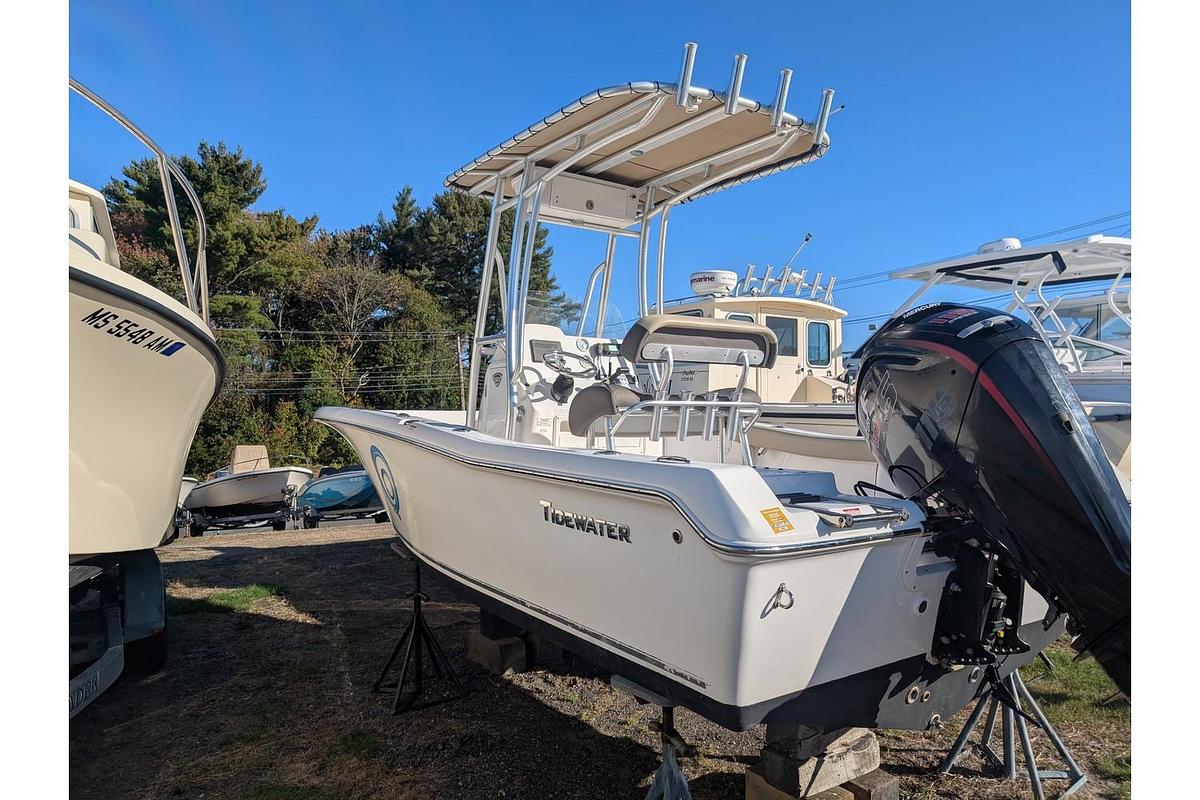 Used 2019 Tidewater Boats 198 CC Adventure