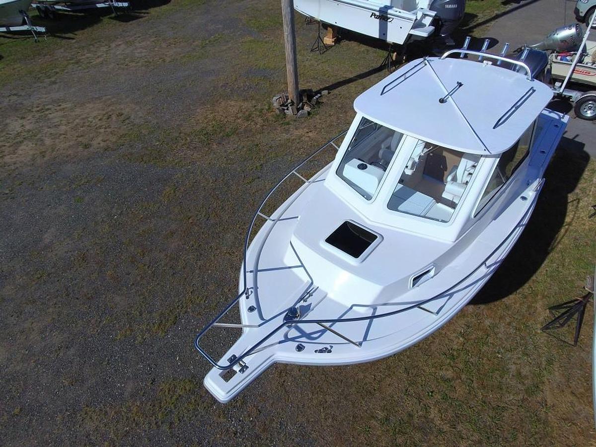 2024 Northcoast Boats 235 HT