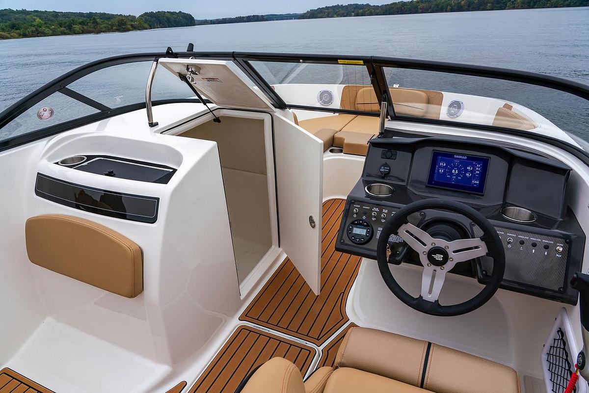 2026 Bayliner VR6 OB