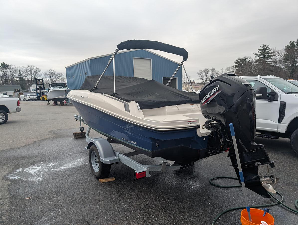 Used 2023 Bayliner VR4 OB