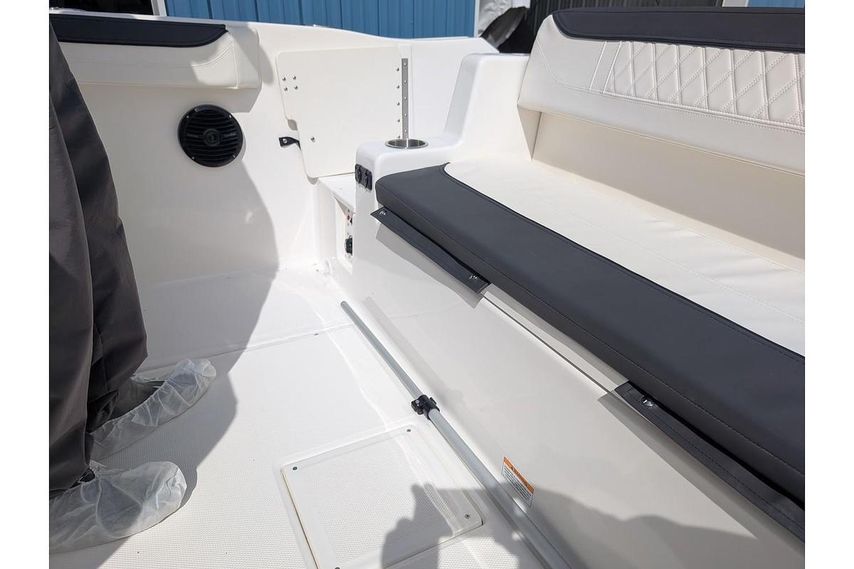 2025 Bayliner Trophy T22SC