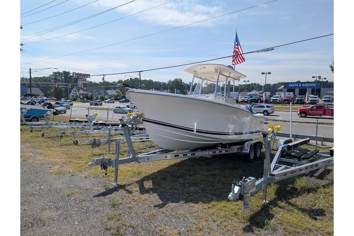 2025 Northcoast Boats 230 Center Console