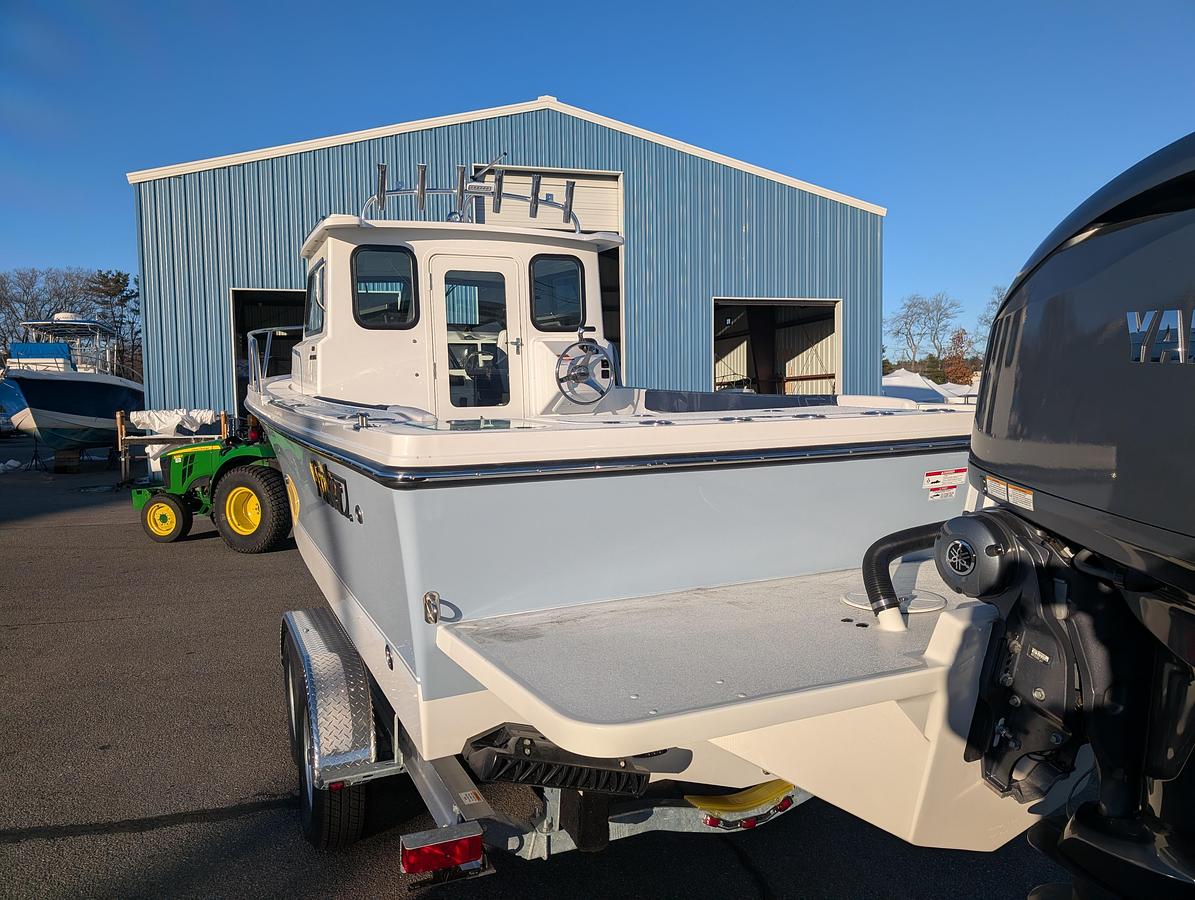 2026 Parker Offshore 247 Explorer