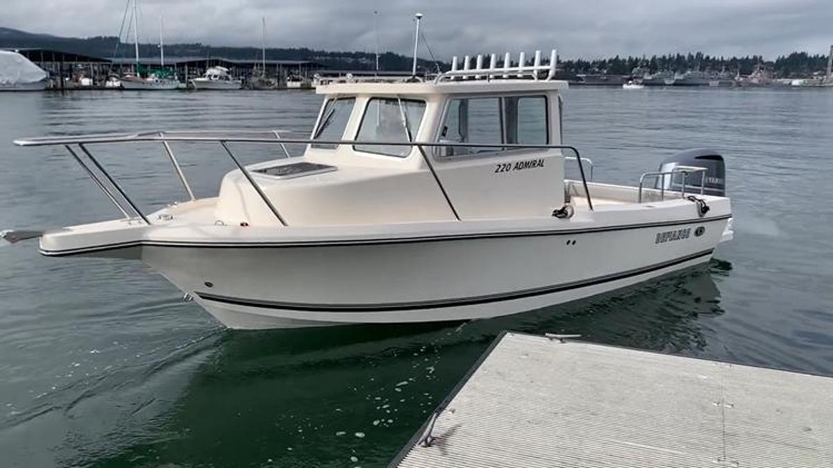 2027 Defiance 220 Admiral EX