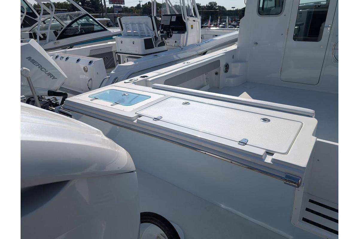 2025 Parker Offshore 2520 XLD SC